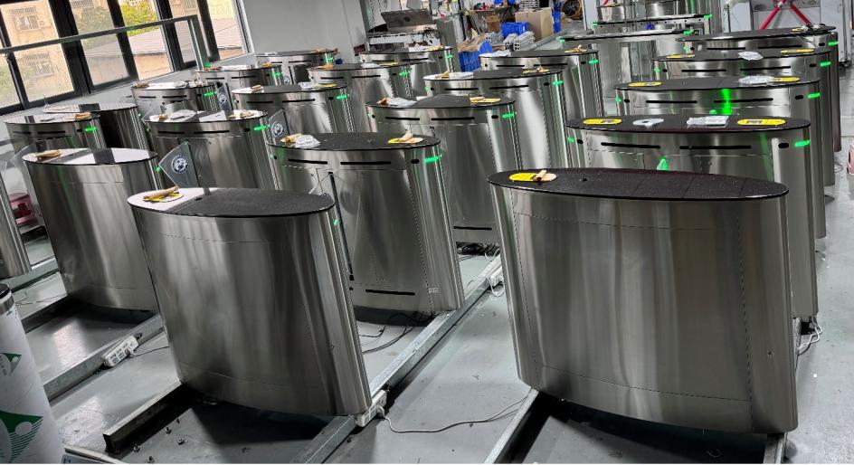 ZOJE fornisce tornelli con ribalta con copertura superiore in marmo di alta qualità per la China University of Petroleum